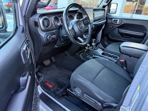 Used 2018 Jeep Wrangler Unlimited Sport S image 10