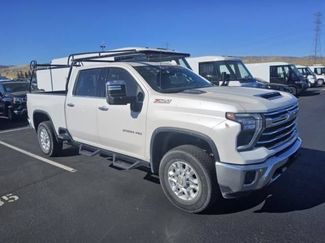 Used 2024 Chevrolet Silverado 2500 LTZ w/ LTZ Convenience Package AWD/4WD video 1
