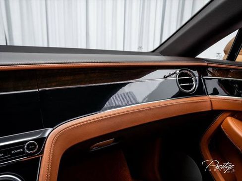Used 2020 Bentley Continental GT AWD/4WD image 24