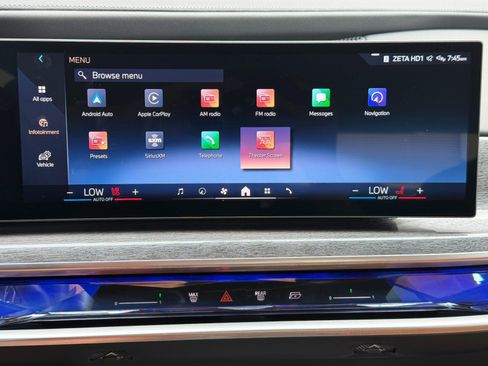 Used 2023 BMW 740i RWD image 30