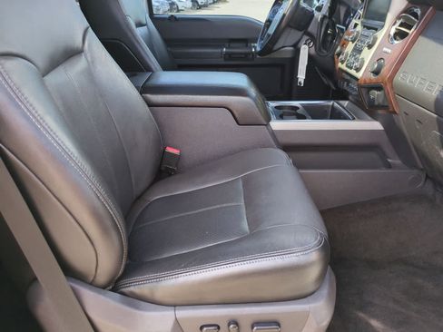 Used 2015 Ford F350 Lariat w/ Lariat Ultimate Package AWD/4WD image 23