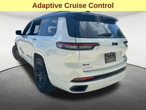 Certified 2024 Jeep Grand Cherokee L Summit AWD/4WD image 11