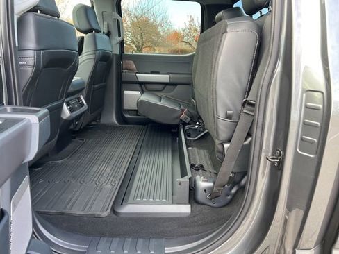 Used 2025 Ford F350 Lariat w/ Lariat Ultimate Package image 28