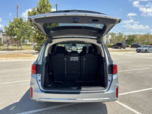 Certified 2026 Honda Odyssey EX-L image 37