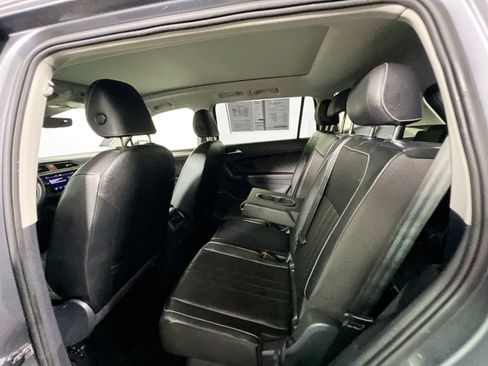 Used 2022 Volkswagen Tiguan SE image 29