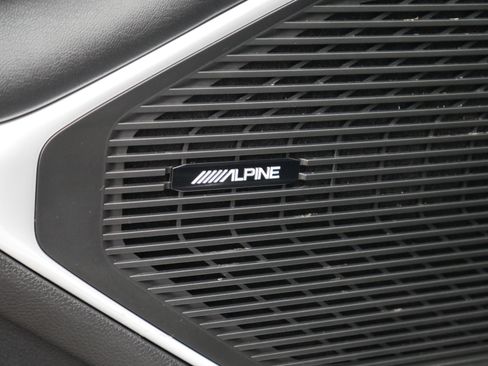 Used 2024 Jeep Wagoneer 4WD image 32