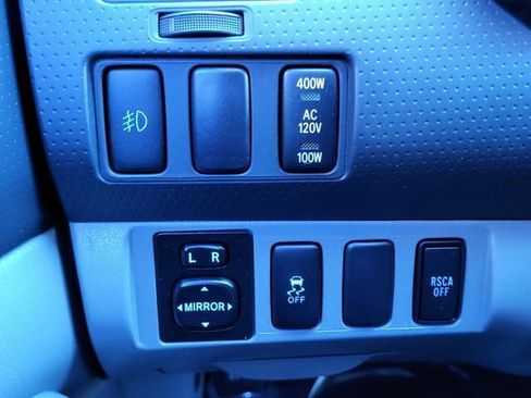 Used 2015 Toyota Tacoma 4x4 Double Cab image 30