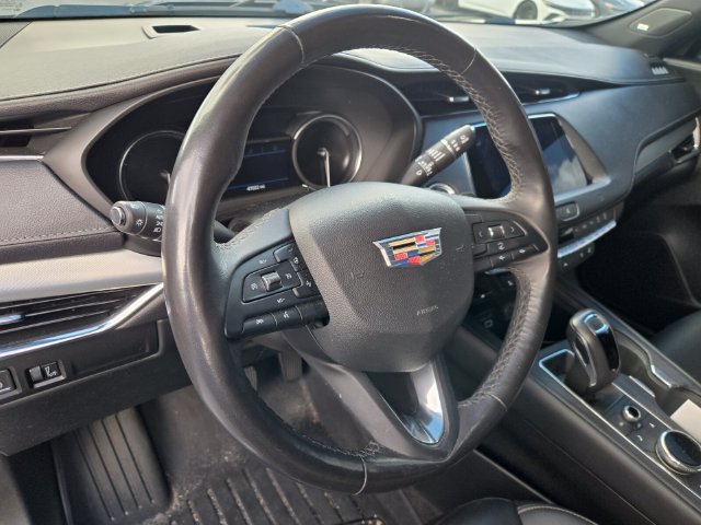 Used 2019 Cadillac XT4 Premium Luxury FWD image 11