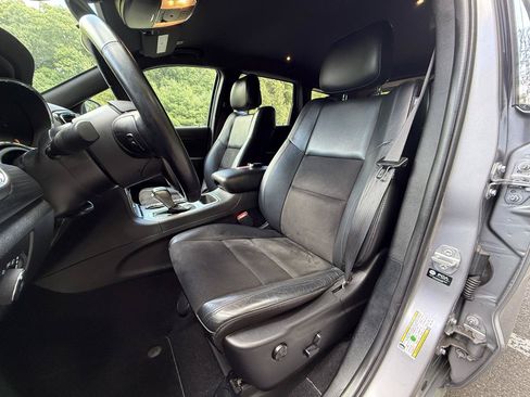 Used 2021 Jeep Grand Cherokee Laredo X AWD/4WD image 14