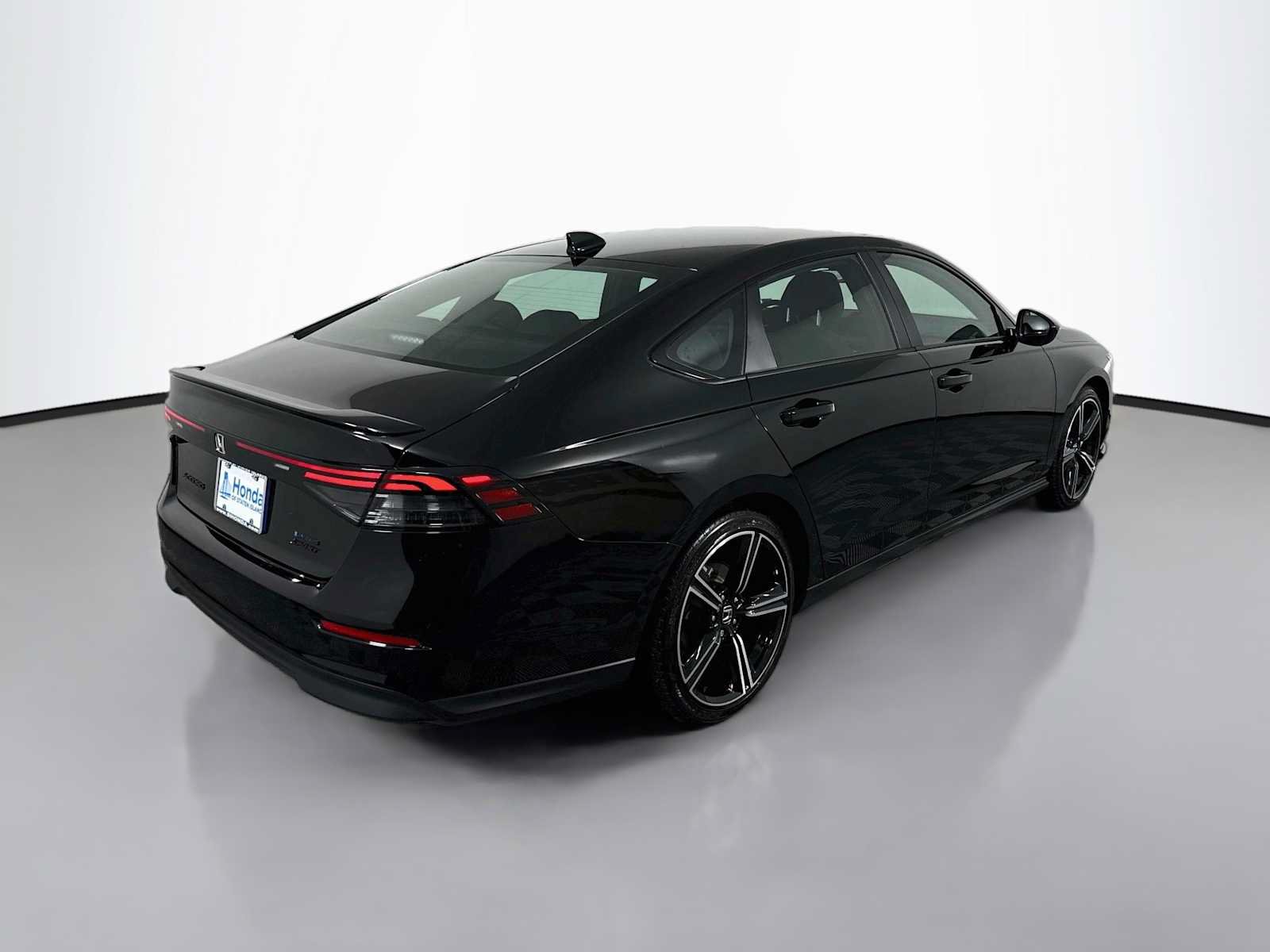 Used 2026 Honda Accord Sport image 7