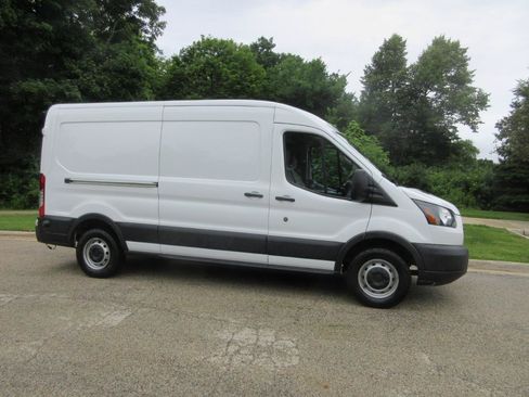 Used 2018 Ford Transit 350 148 Medium Roof RWD image 6