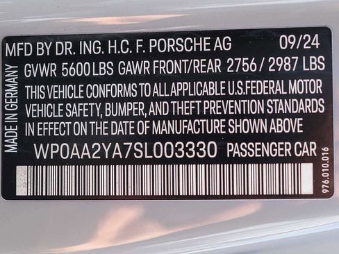 Used 2025 Porsche Panamera 4 image 39