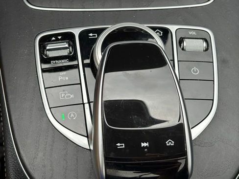 Used 2018 Mercedes-Benz E 400 4MATIC Sedan image 20