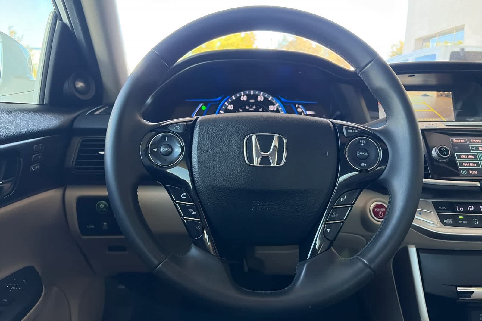 Used 2015 Honda Accord EX-L image 24