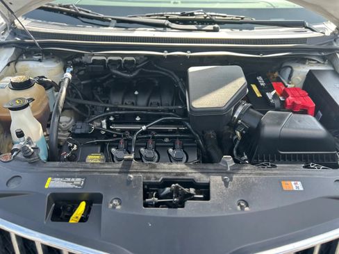 Used 2013 Lincoln MKX AWD image 30