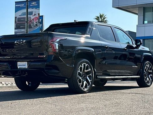 New 2024 Chevrolet Silverado EV RST image 4