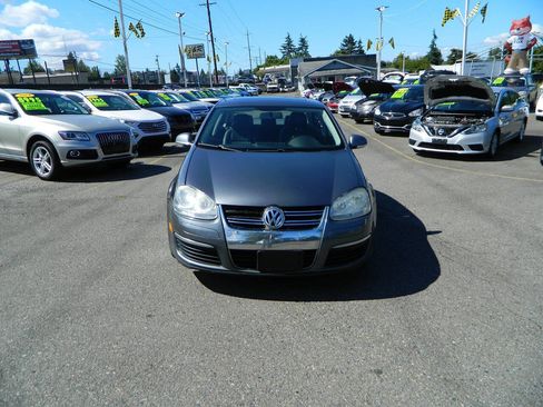 Used 2008 Volkswagen Jetta Wolfsburg Edition FWD image 3