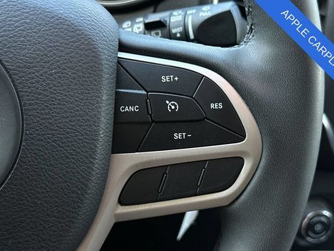 Used 2022 Jeep Cherokee Latitude AWD/4WD image 27