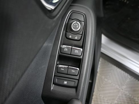 Used 2024 Subaru Crosstrek 2.5i Limited w/ Popular Package #3A AWD/4WD image 19