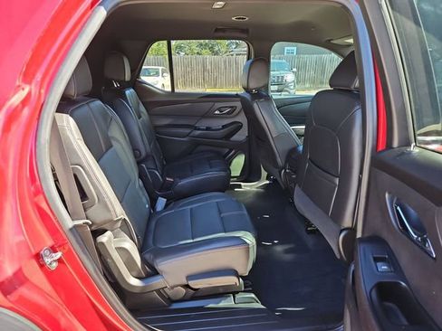 Certified 2023 Chevrolet Traverse RS image 27