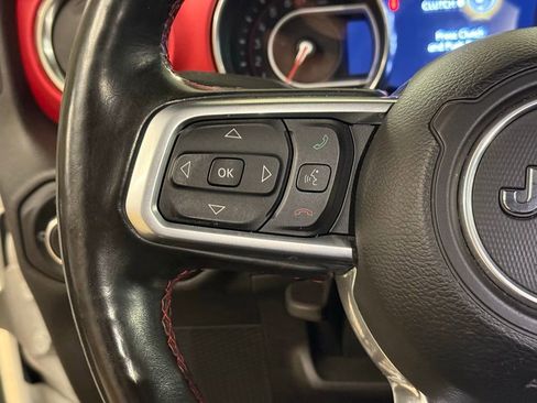 Used 2019 Jeep Wrangler Unlimited Rubicon image 22