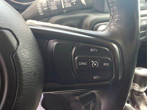 Used 2021 Jeep Wrangler Unlimited Sport AWD/4WD image 19