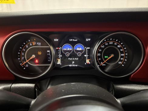 Used 2023 Jeep Gladiator Rubicon image 22