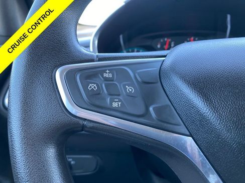 Used 2018 Chevrolet Equinox LT FWD image 11