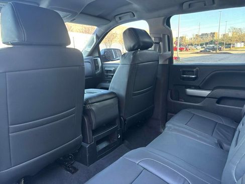 Used 2018 Chevrolet Silverado 1500 LT w/ All Star Edition image 34