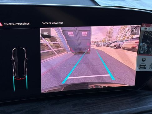 New 2025 Audi Q5 Premium image 17