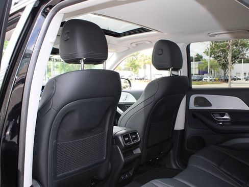 Used 2024 Mercedes-Benz GLE 450e 4MATIC image 30