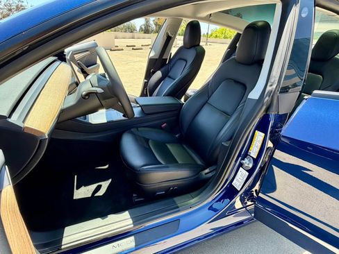 Used 2022 Tesla Model 3 RWD image 32