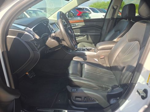 Used 2015 Cadillac SRX Luxury w/ Driver Awareness Package FWD image 9
