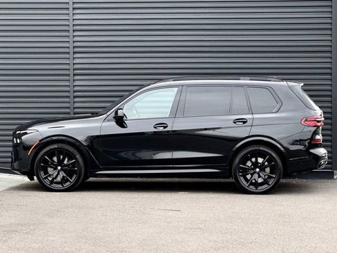 Used 2023 BMW X7 M60i w/ Executive Package AWD/4WD image 2