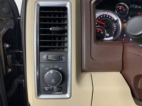 Used 2017 RAM 1500 Big Horn RWD image 16