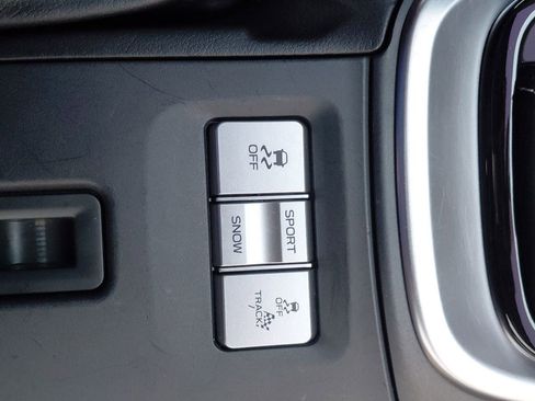 Certified 2022 Toyota GR86 RWD image 32