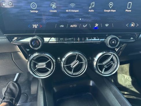 Used 2025 Chevrolet Blazer EV LT image 22