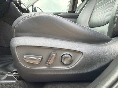 Used 2020 Toyota RAV4 Limited w/ Limited Grade Weather Package AWD/4WD image 10