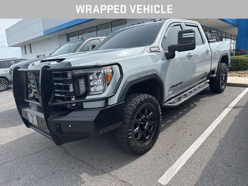 Used 2022 GMC Sierra 2500 AT4 w/ AT4 Preferred Package AWD/4WD image 2