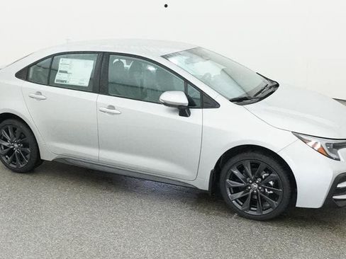 New 2026 Toyota Corolla SE FWD image 12