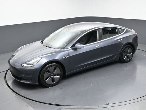 Used 2018 Tesla Model 3 Long Range image 44