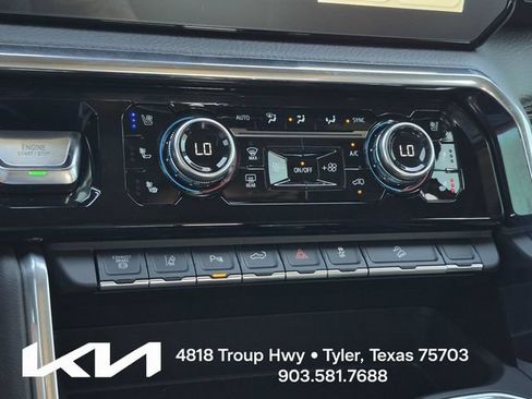 Used 2025 GMC Sierra 2500 Denali AWD/4WD image 43