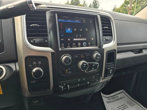 Used 2014 RAM 2500 Big Horn AWD/4WD image 24