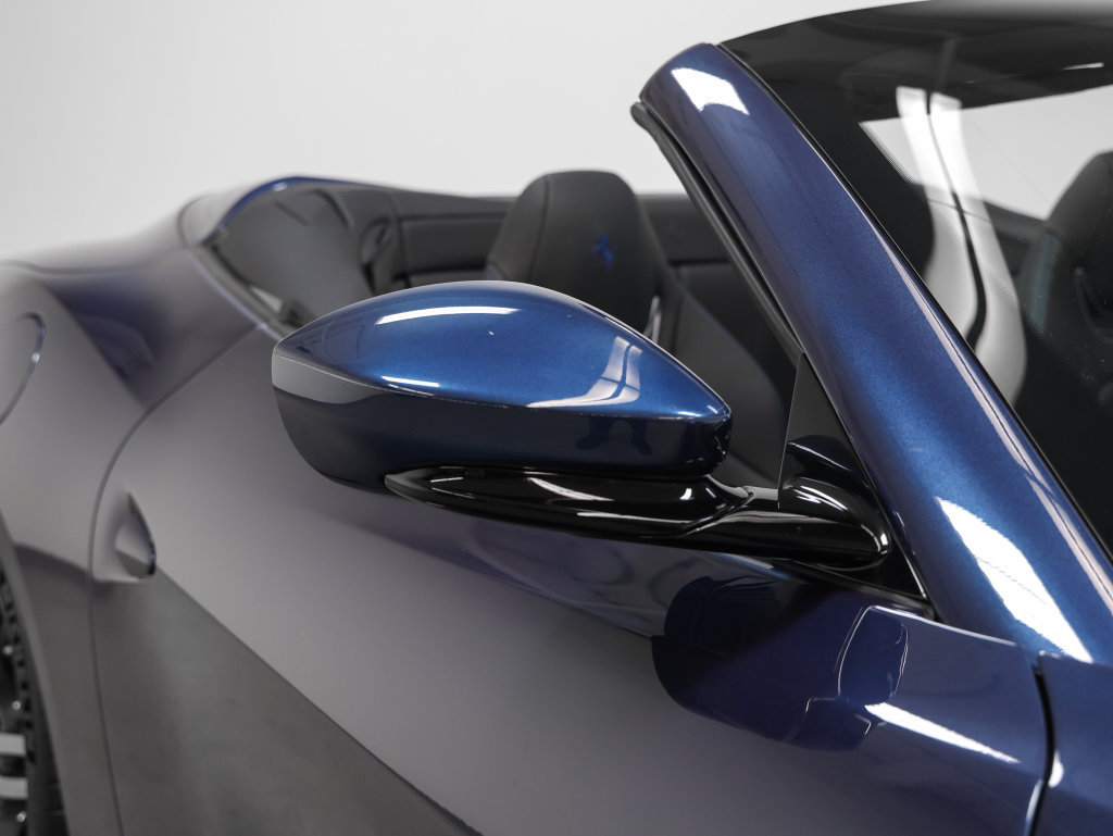 Certified 2019 Ferrari Portofino RWD image 10