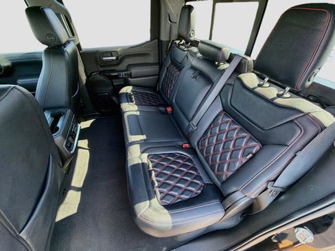 Used 2021 GMC Sierra 1500 SLT w/ SLT Premium Plus Package AWD/4WD image 26