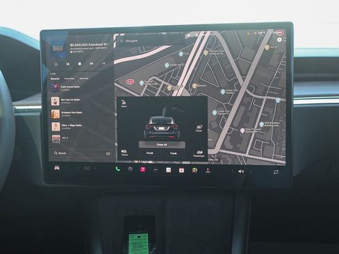 Used 2024 Tesla Model X image 14