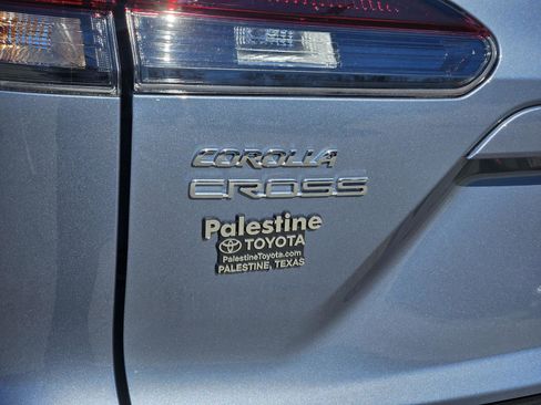 New 2026 Toyota Corolla Cross LE image 7