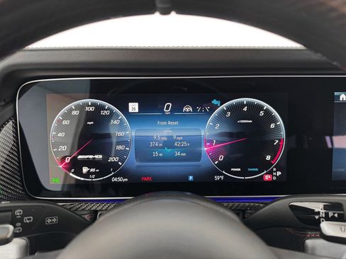 Used 2025 Mercedes-Benz G 63 AMG 4MATIC image 18