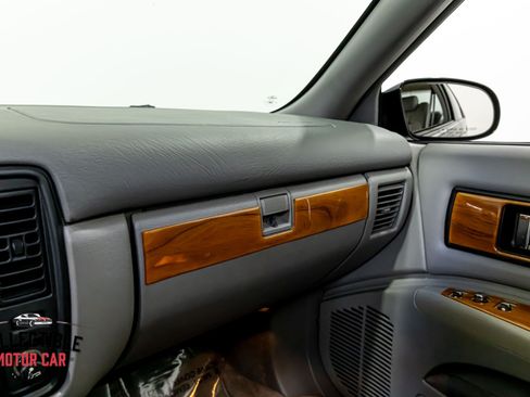 Used 1996 Chevrolet Impala SS RWD image 96