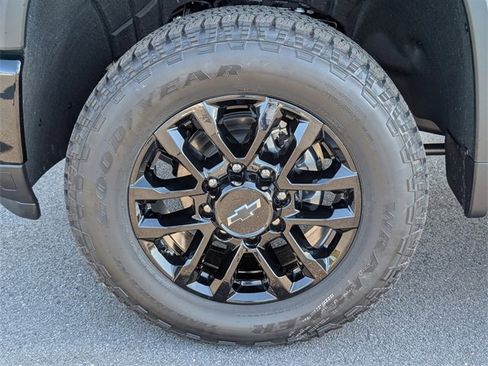 New 2026 Chevrolet Silverado 2500 LT image 13